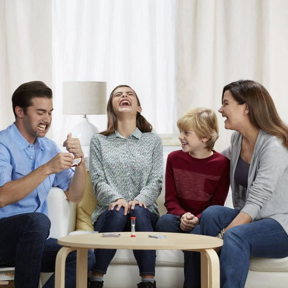 Hasbro Gaming Speak Out Kids Tegen Ouders Spel 6 Hasbro Gaming Speak Out Kids Tegen Ouders Spel - Afbeelding 6